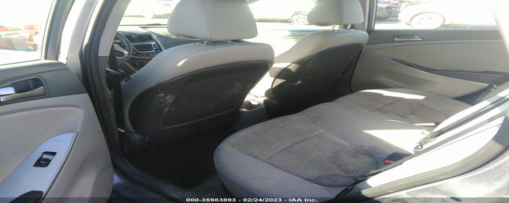 KMHCT4AE1HU183284 2017 HYUNDAI ACCENT photo no. 8
