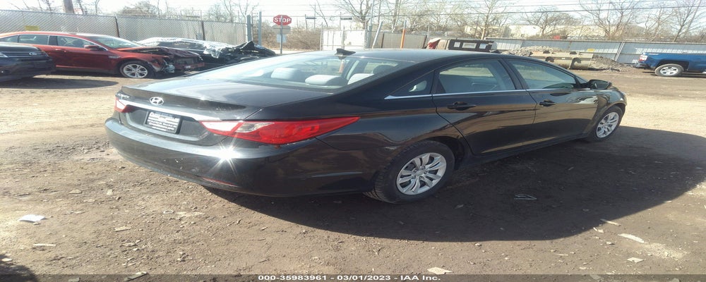 5NPEB4AC0BH116966 2011 HYUNDAI SONATA photo no. 4