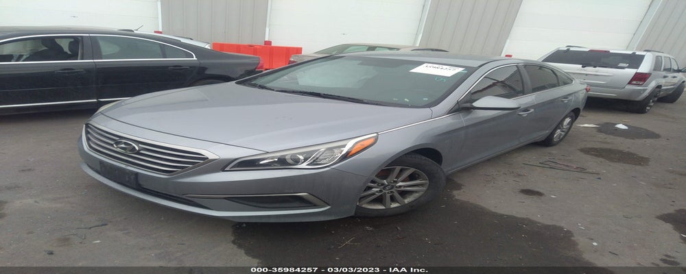 5NPE24AF1GH316840 2016 HYUNDAI SONATA photo no. 2