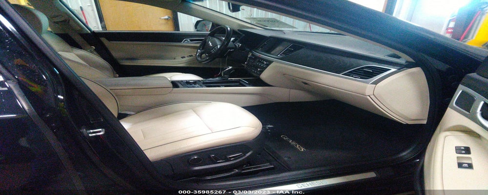 KMHGN4JF4FU051525 2015 HYUNDAI GENESIS photo no. 5