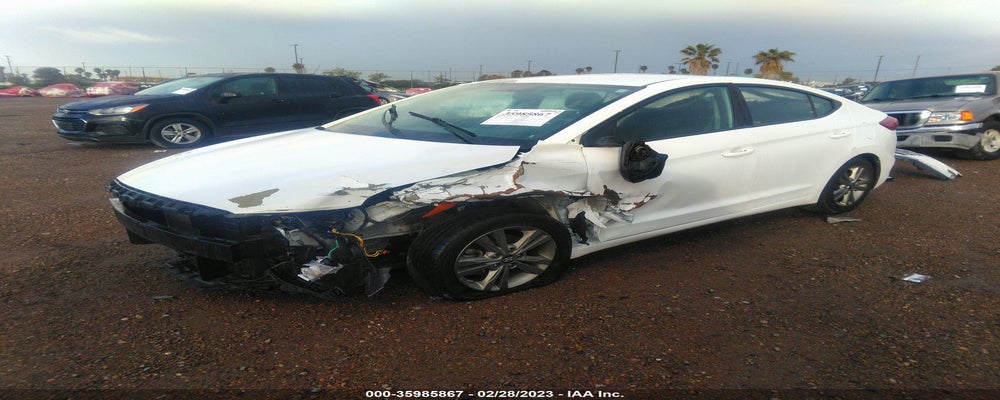5NPD84LF7JH294647 2018 HYUNDAI ELANTRA photo no. 2
