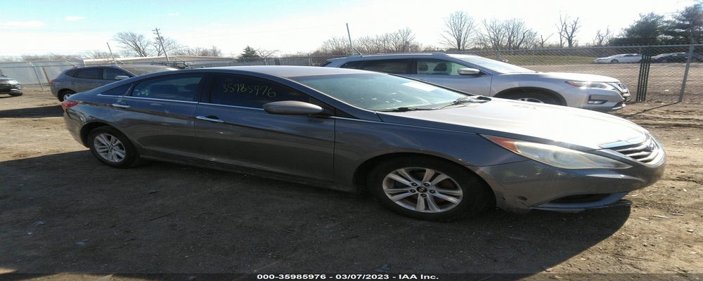 5NPEB4AC0BH226268 2011 HYUNDAI SONATA photo no. 4