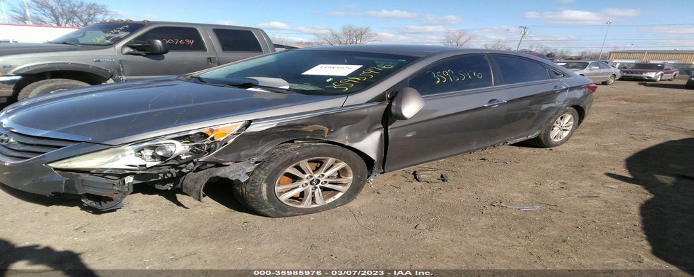 5NPEB4AC0BH226268 2011 HYUNDAI SONATA photo no. 6