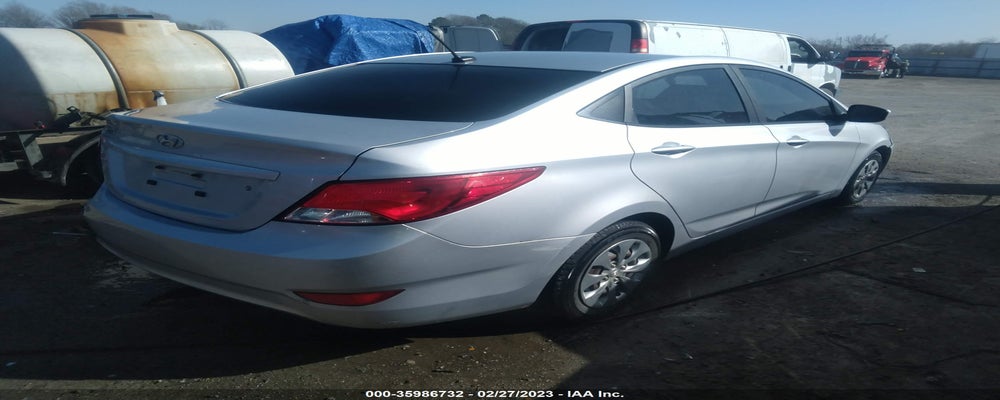 KMHCT4AE0HU265748 2017 HYUNDAI ACCENT photo no. 4