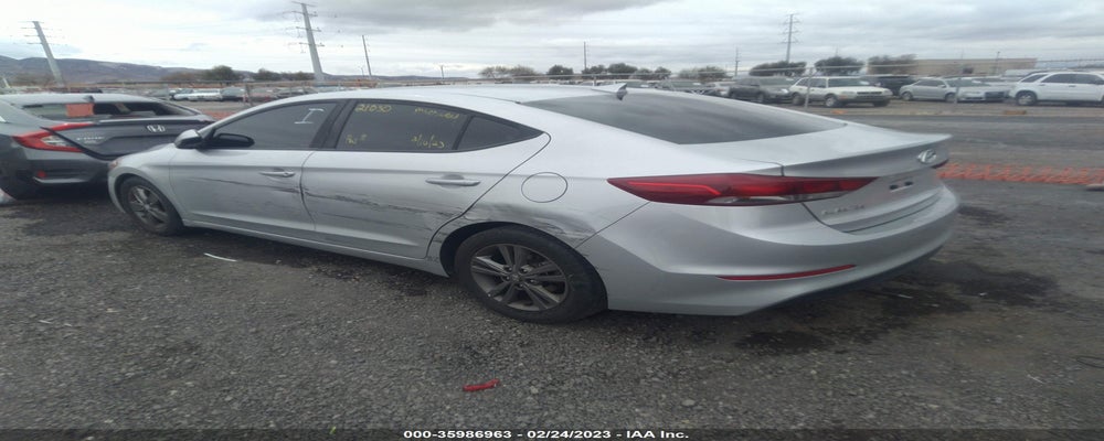 5NPD84LF3JH289509 2018 HYUNDAI ELANTRA photo no. 3