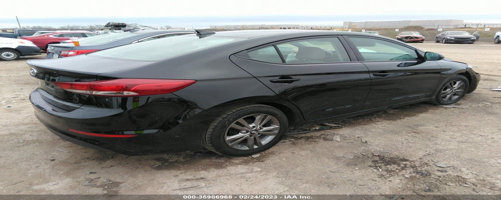 5NPD84LF4HH023314 2017 HYUNDAI ELANTRA photo no. 4
