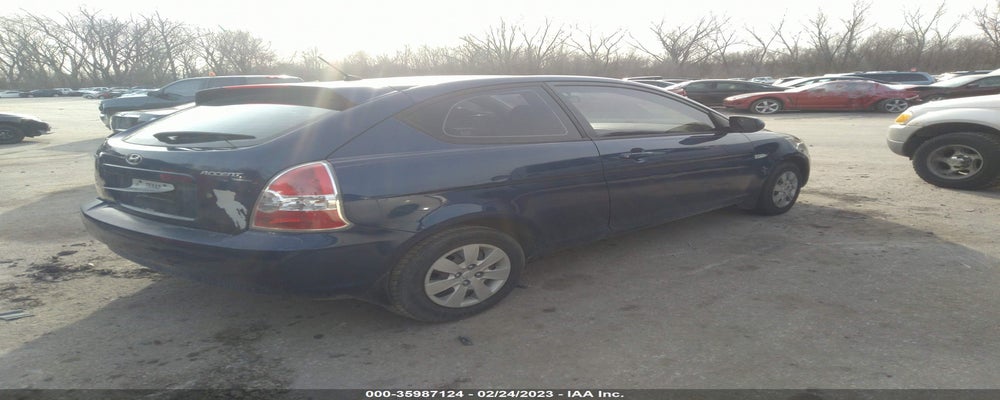 KMHCM3AC0AU159733 2010 HYUNDAI ACCENT photo no. 4