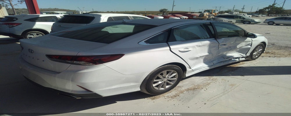 5NPE24AF4KH777264 2019 HYUNDAI SONATA photo no. 4