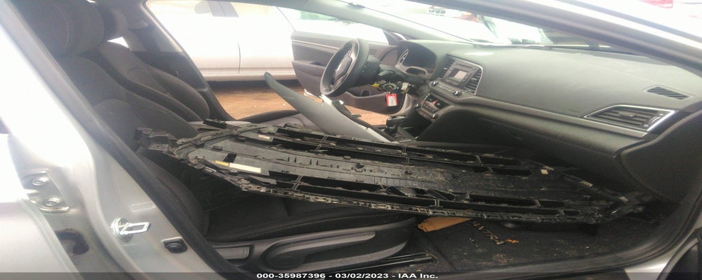 5NPD74LF7JH274725 2018 HYUNDAI ELANTRA photo no. 5