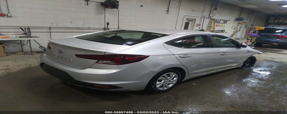 5NPD74LF5KH413817 2019 HYUNDAI ELANTRA photo no. 4