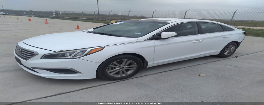 5NPE24AF3GH378109 2016 HYUNDAI SONATA photo no. 2