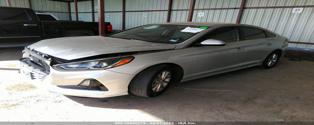 5NPE24AF8JH627401 2018 HYUNDAI SONATA photo no. 2