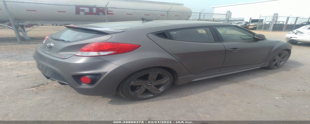 KMHTC6AE1FU216082 2015 HYUNDAI VELOSTER photo no. 4