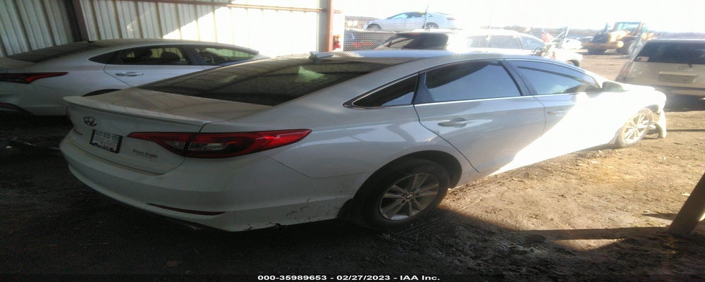 5NPE24AF2FH174321 2015 HYUNDAI SONATA photo no. 4