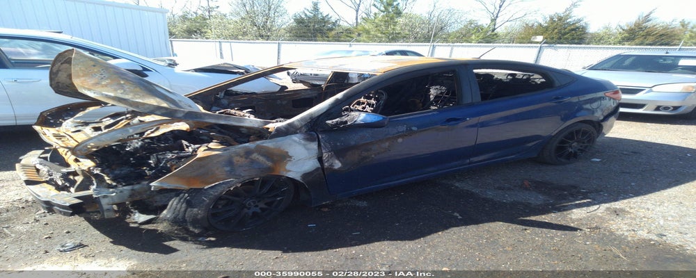 KMHCT4AE3FU866973 2015 HYUNDAI ACCENT photo no. 2