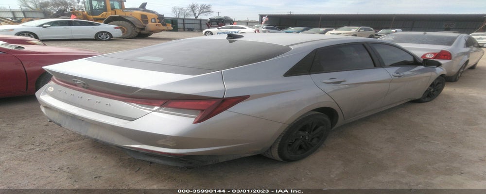 5NPLS4AG8NH085027 2022 HYUNDAI ELANTRA photo no. 4