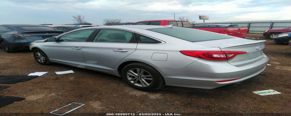5NPE24AF6HH500950 2017 HYUNDAI SONATA photo no. 3
