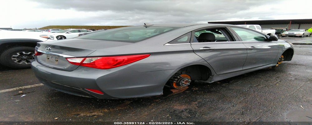 5NPEB4AC7EH903501 2014 HYUNDAI SONATA photo no. 4