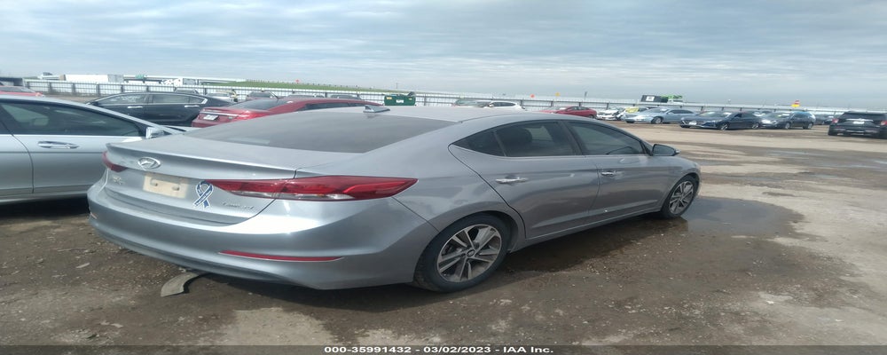 5NPD84LFXHH072940 2017 HYUNDAI ELANTRA photo no. 4