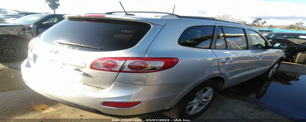 5XYZH4AG9BG049424 2011 HYUNDAI SANTA FE photo no. 4
