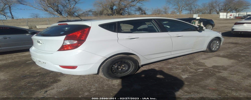 KMHCT5AE8HU356921 2017 HYUNDAI ACCENT photo no. 4