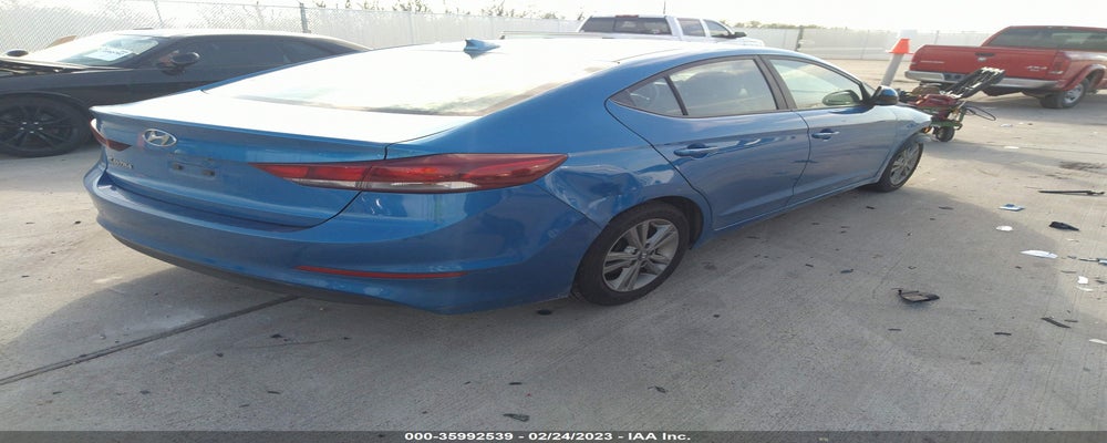 KMHD84LFXJU475226 2018 HYUNDAI ELANTRA photo no. 4