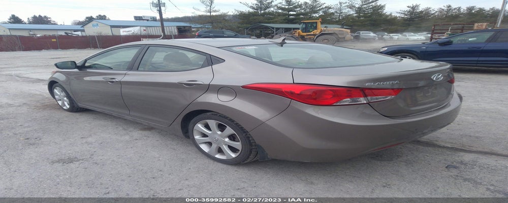 5NPDH4AE5DH167247 2013 HYUNDAI ELANTRA photo no. 3