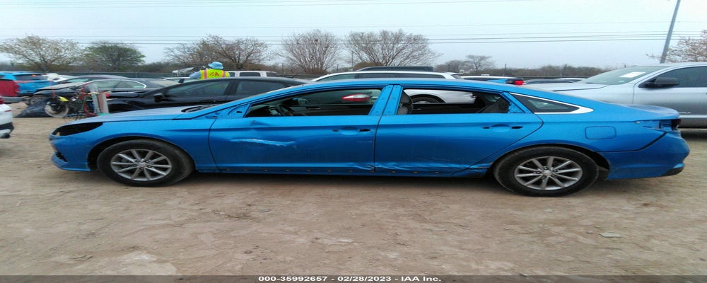 5NPE24AF7JH670059 2018 HYUNDAI SONATA photo no. 6