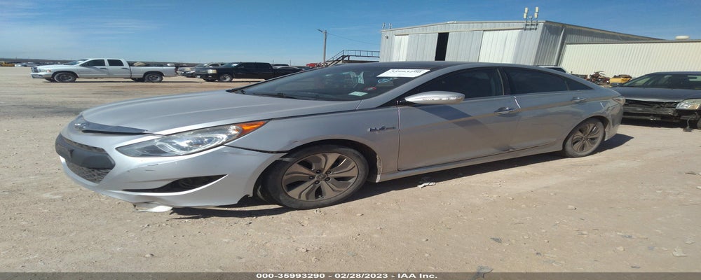 KMHEC4A45FA132286 2015 HYUNDAI SONATA HYBRID photo no. 2