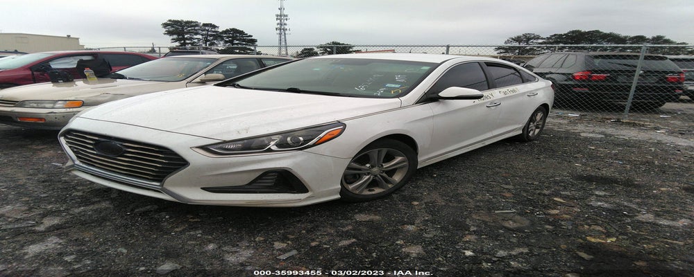 5NPE34AF9JH632068 2018 HYUNDAI SONATA photo no. 2