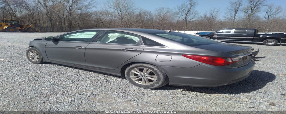 5NPEB4AC7DH643535 2013 HYUNDAI SONATA photo no. 3