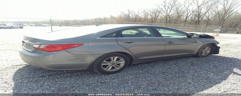 5NPEB4AC7DH643535 2013 HYUNDAI SONATA photo no. 4