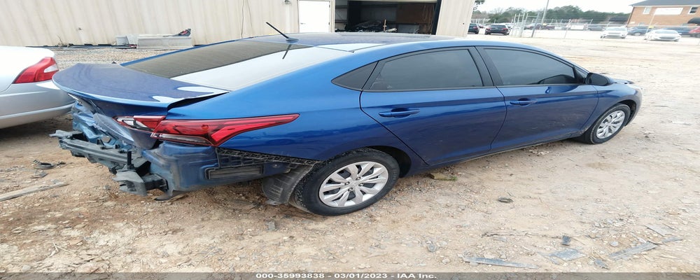 3KPC24A3XKE075807 2019 HYUNDAI ACCENT photo no. 4