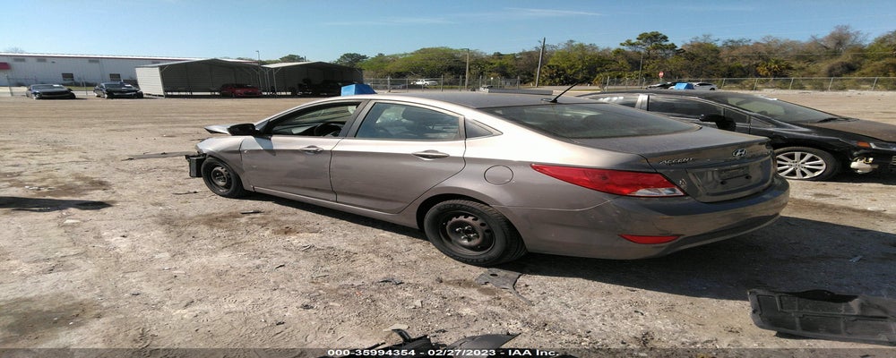 KMHCT4AE7HU365152 2017 HYUNDAI ACCENT photo no. 3