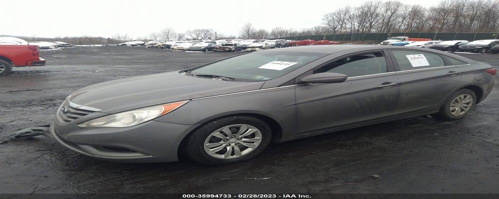 5NPEB4AC1BH234783 2011 HYUNDAI SONATA photo no. 2