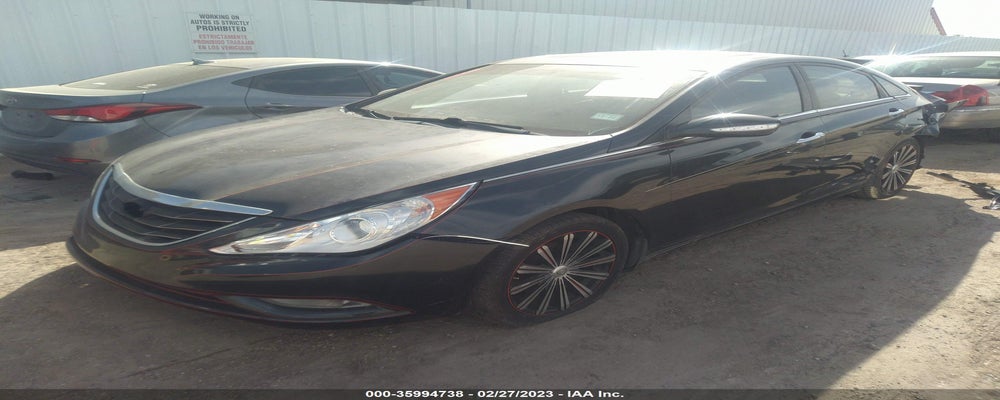 5NPEC4AB0BH194670 2011 HYUNDAI SONATA photo no. 2
