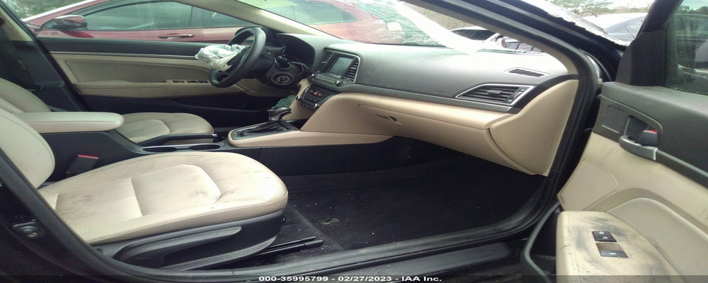 KMHD84LFXHU161697 2017 HYUNDAI ELANTRA photo no. 5