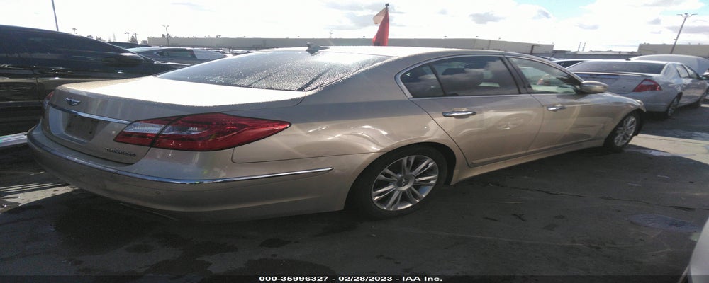 KMHGC4DD0CU151844 2012 HYUNDAI GENESIS photo no. 4