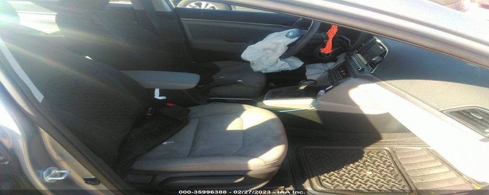 5NPD84LF8HH098842 2017 HYUNDAI ELANTRA photo no. 5