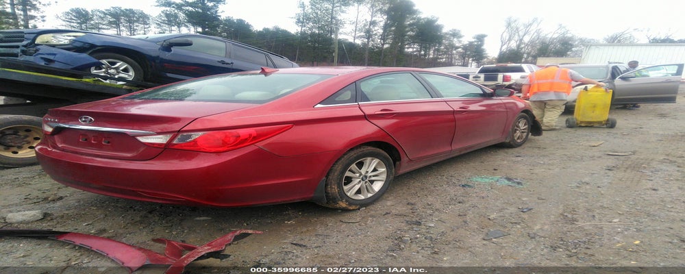 5NPEB4AC9DH718641 2013 HYUNDAI SONATA photo no. 4