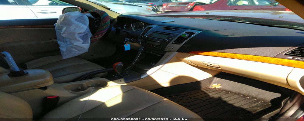 5NPEU4ACXAH610955 2010 HYUNDAI SONATA photo no. 5
