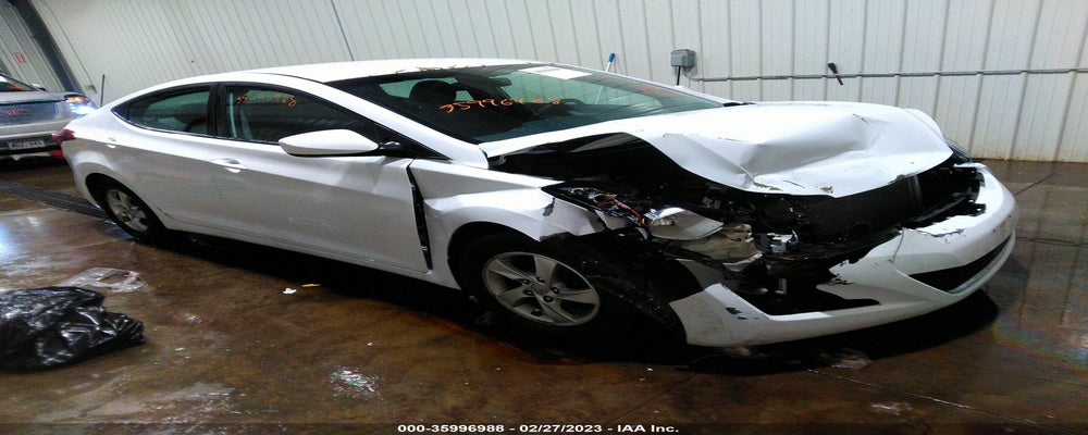 5NPDH4AE9FH594630 2015 HYUNDAI ELANTRA photo no. 2
