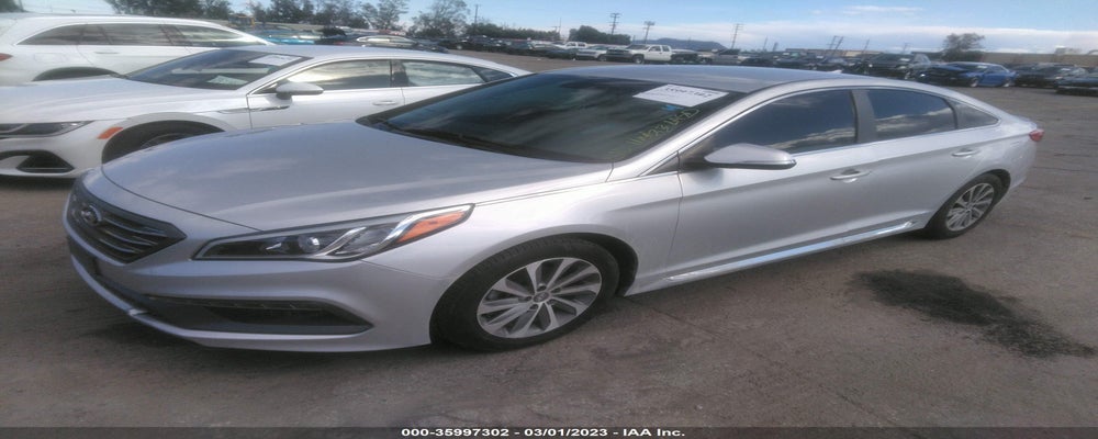 5NPE34AF0HH560560 2017 HYUNDAI SONATA photo no. 2