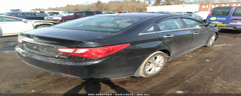 5NPEC4AC6DH699155 2013 HYUNDAI SONATA photo no. 4