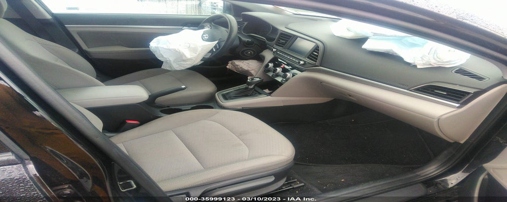 5NPD84LF3KH458588 2019 HYUNDAI ELANTRA photo no. 5