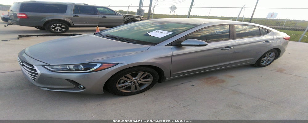 5NPD84LF4HH049590 2017 HYUNDAI ELANTRA photo no. 2