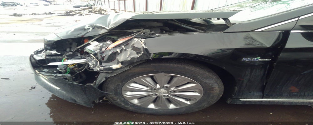 KMHE24L16HA055338 2017 HYUNDAI SONATA photo no. 6
