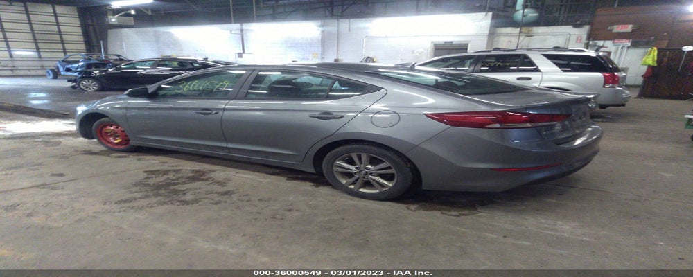 KMHD84LF9JU571056 2018 HYUNDAI ELANTRA photo no. 3