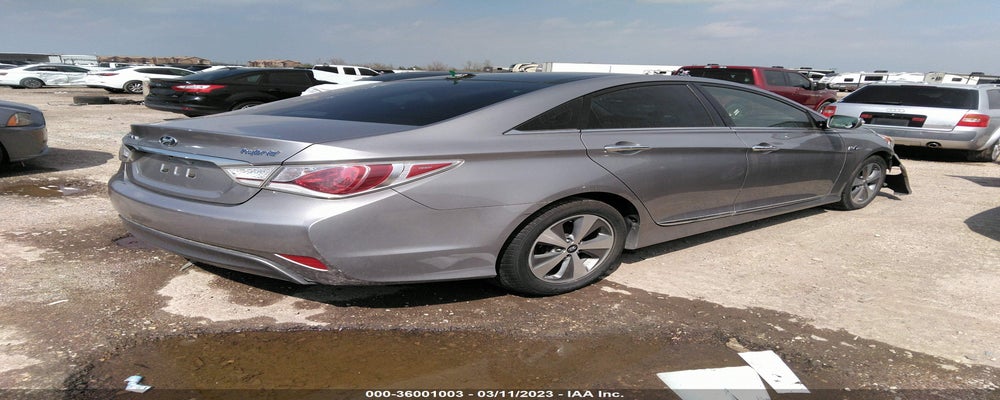 KMHEC4A4XCA023320 2012 HYUNDAI SONATA photo no. 4