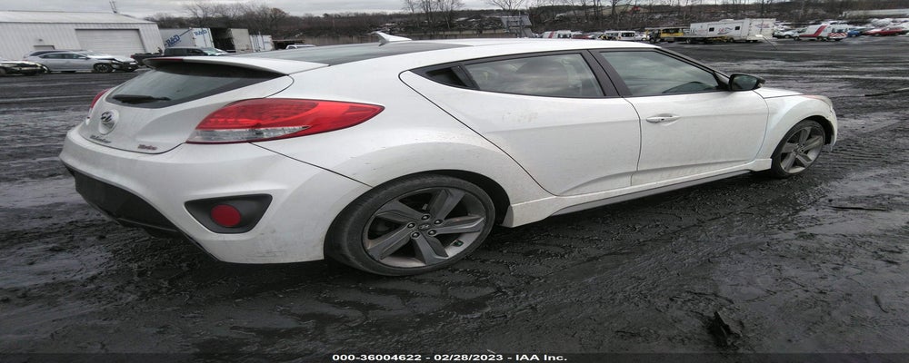 KMHTC6AE6FU225991 2015 HYUNDAI VELOSTER photo no. 4